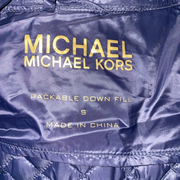 MICHAEL KORS PUFFER COAT - Picture 2 of 2